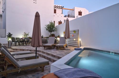 Naousa House | Colors In Naousa - House for 6 people IN the city of Naousa Paros