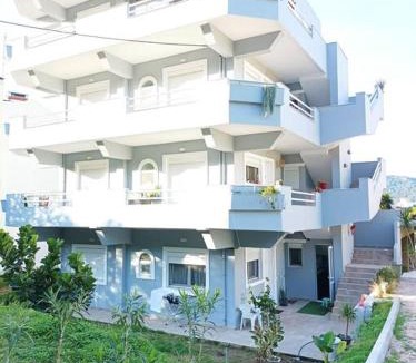 Ixia Apartment | Comfy Cozy Iksia