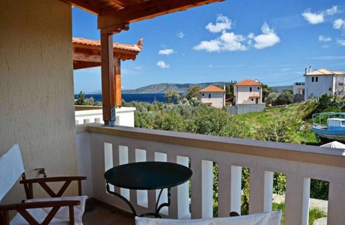 Steni Vala Apartment | Corn House Albatross - Alonnisos Steni Vala