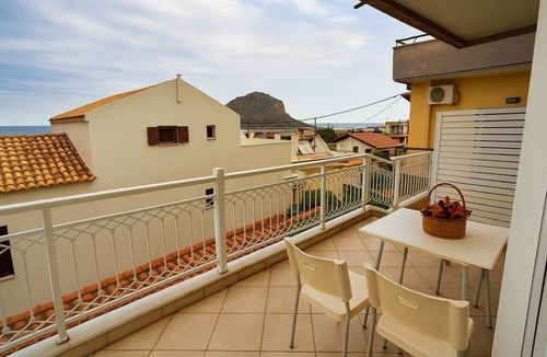 Monemvasia Apartment | Cosmo Room 2 | Seaside Retreat | Monemvasia Castle