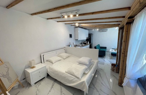 Katerini Apartment | Cosy Beach House for Complete Relaxation and Serenity!