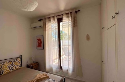 Ireon Apartment | Cosy summer studio near the airport in Ireon