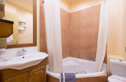 Mikro Chorio Hotel | Country Club Hotel & Suites