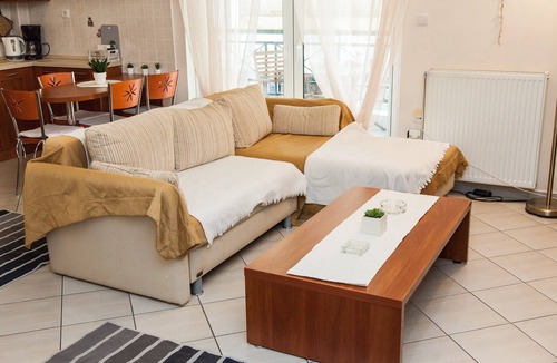 Peristeri Apartment | Cozy apt in Peristeri near Metro station