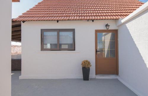 Petaloudes House | Cozy Loft with Private Terrace