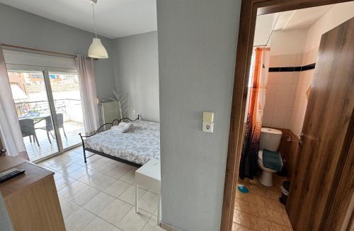 Volos City Centre Apartment | Cozy sunny studio apartment