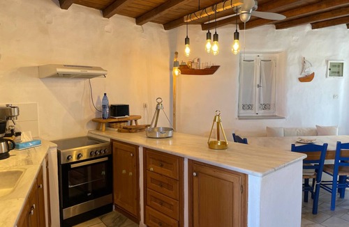 Krotiri House | Cute Cycladic house near the sea with view