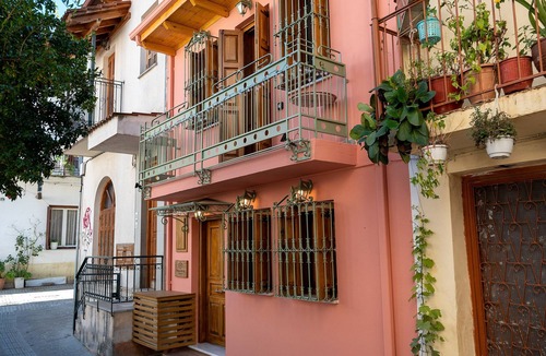 Ioannina Town Centre House | Dandy Villas Ioannina -Colorful Boutique House-in Old Town-Cozy