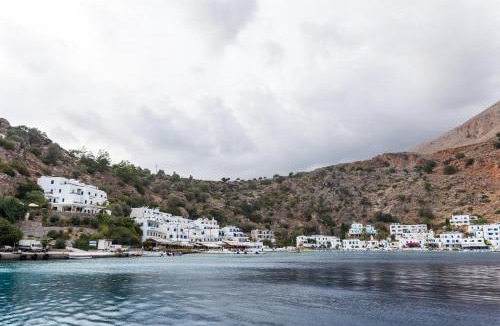 Loutro Hotel | Daskalogiannis Hotel