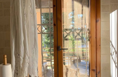 Mandra-Eidyllia Villa | Daydream Nature House With Outdoor Jacuzzi~Cinemann