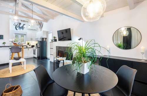 Spartylas Apartment | Dea Attica Sea View Apartment with Pool, Dea Attica Sea View Apartment with Pool