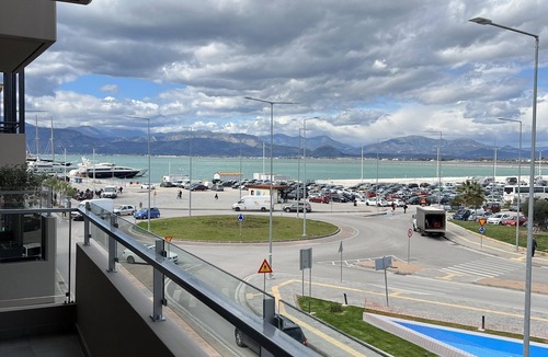 Nafplio Apartment | Deluxe 1-bedroom Apt in the heart of Nafplion