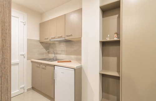Laganas Apartment | Deluxe Apartment with Pool View