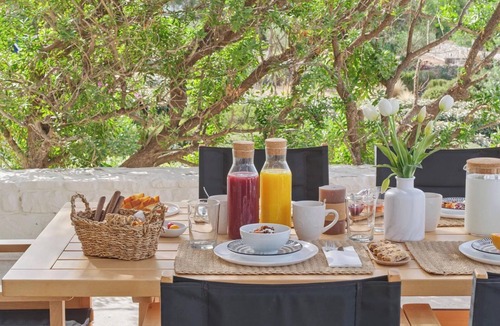 Panormos Villa | Deluxe Suite - Mykonos- Terrace-Pool