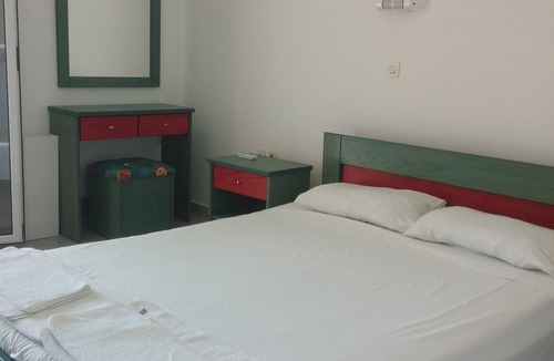 Karavados Apartment | Dendias Studios Self Catered Apartments in Karavados Kefalonia Greece