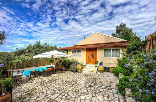 Rantatika Villa | Dimitris Cottage - Two Bedroom Villa, Sleeps 4