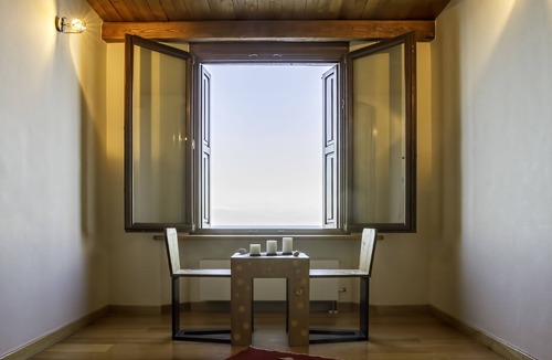Keramidi Villa | Dionysos Luxury Villa