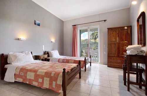 Limni Keri Apartment | Dolphin Apartment 1