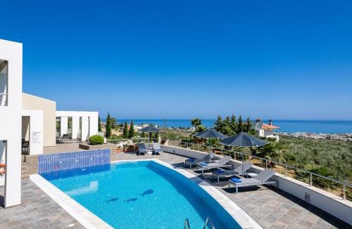 Xiro Chorio Villa | Domus Eleon Luxury Villa