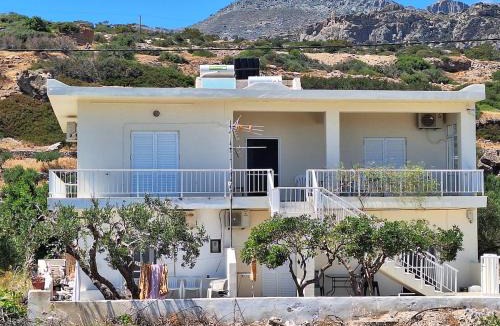 Koutsounari House | Dr Nikos House
