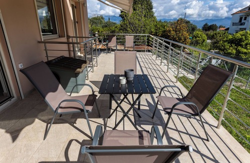 Psathopirgos Villa | Dream Day VillanCharming 3-bedroom villa with AC, WiFi in amazing Psathopirgos