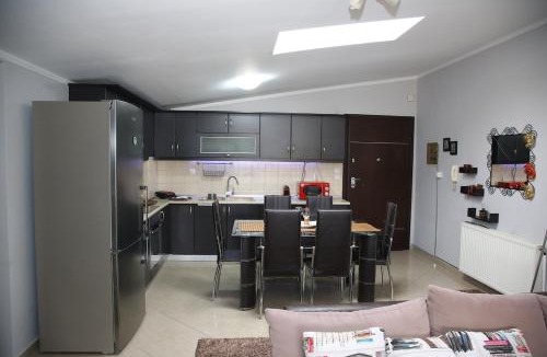 Pavlos Melas Apartment | Dream home