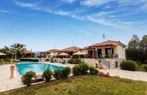 Paralio Astros Apartment | Dukes Poolside Houses