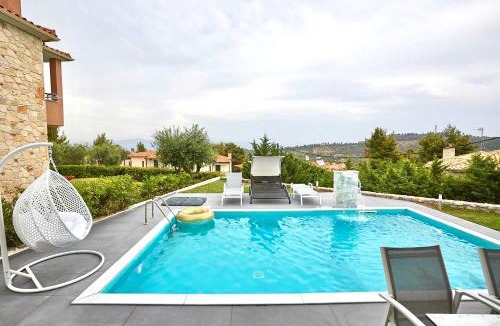Paliouri House | Earthy Boutique Luxurious House -Marble Luxury House
