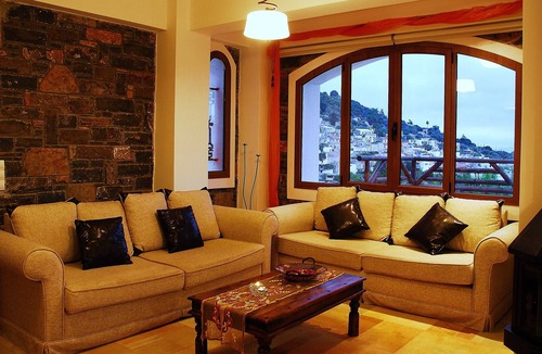 Prina Villa | East of Crete, in a quiet area with BBQ, Pool, only 10 min drive from the Beach!
