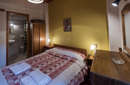 Mikro Chorio House | Elatos Rooms