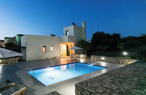 Asprouliani Villa | Eleanna villas. Villa Athena