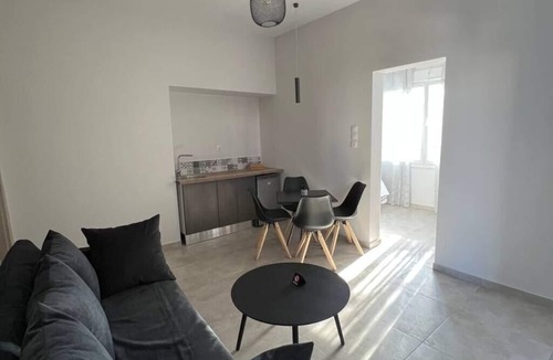 Elefsina Apartment | Elefsinian Mysteries - Cozy