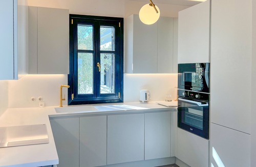 Spetses House | ELEGANT VILLA