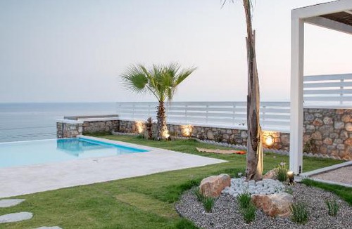 Prassonissi Villa | Elements Villas