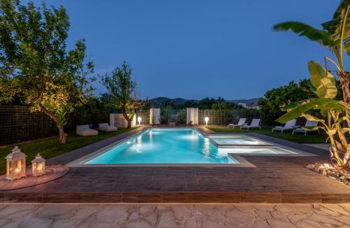 Alikianos Apartment | Elenas Home - Dream & Love apts w Private pool