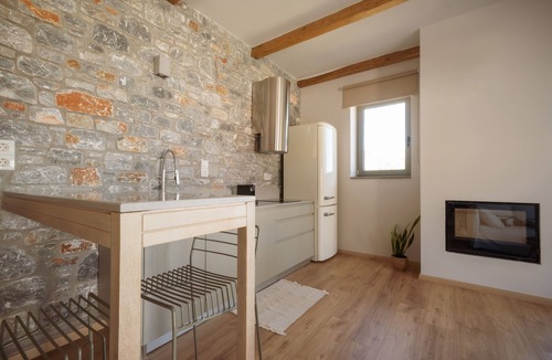 Neapoli Villa | Elies Residences