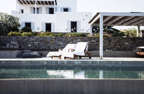 Paros Villa | Elite Paros Villa | Villa Sea Front | 3 Bedrooms | Private Pool & Amazing Sea.
