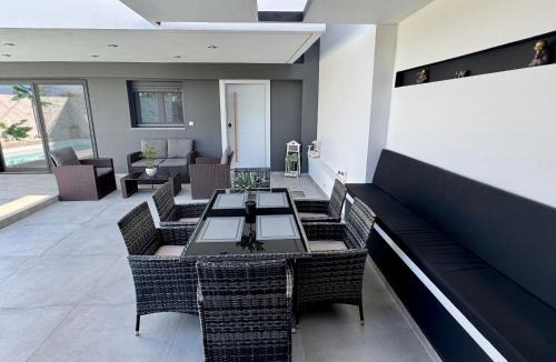Patras Apartment | Elite Water House