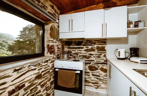 Perivolia Villa | Ellafos Traditional Living