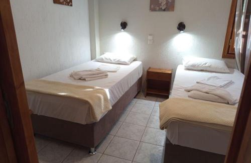 Stafylos Apartment | Elsa Stafilos