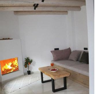 Piskopiano Villa | ELVIRA LUXURY APT