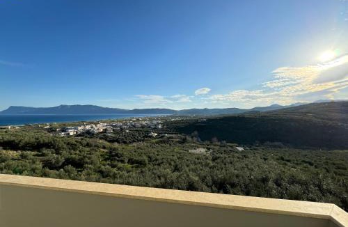 Kissamos Apartment | Emmanuel's Sea View Luxury Apartment
