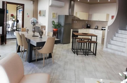 Palaio Tsifliki Apartment | Endless Blue/Luxury Apartment