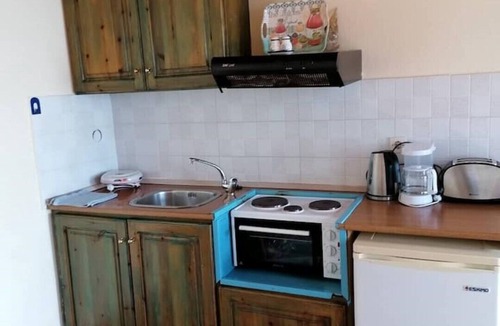 Loutraki Apartment | "Eothinos" Sea front Studio