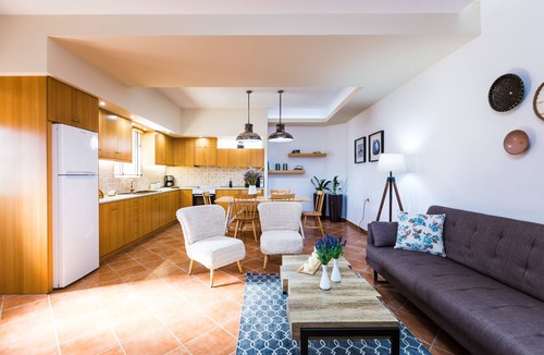 Platanias Villa | Epimenidis House | Heated* pool & playground for kids