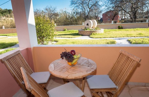 Erikousa Island Apartment | Erikousa villa 4 Ereikousa