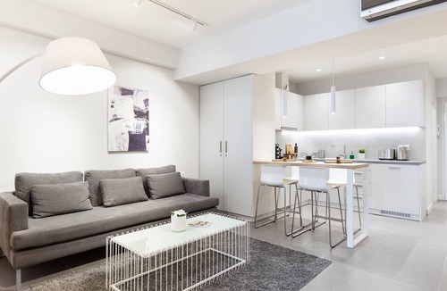 Athens City Centre Apartment | Ermou str. Elegant 1BD Apartment - White