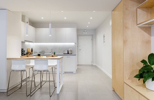 Athens City Centre Apartment | Ermou str. Elegant 1BD Apartment - White
