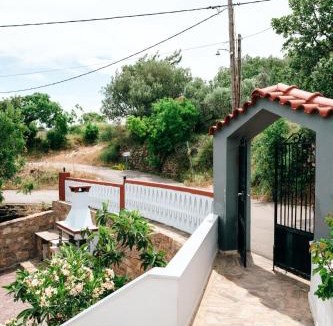 Agios Minas Apartment | Euphoria Retreat