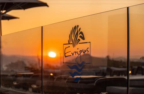 Naxos Hotel | Evripus Suites